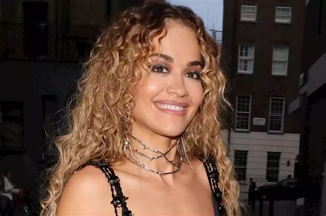 rita ora chanel|Rita Ora looks incredible in head.